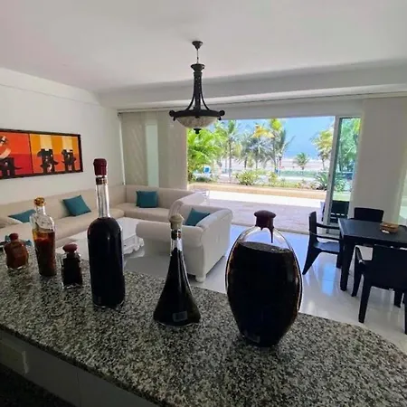 Con Vista Frontal Al Mar. Apartamento *