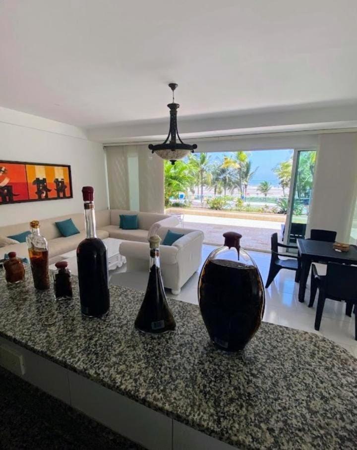 Con Vista Frontal Al Mar. Apartamento *