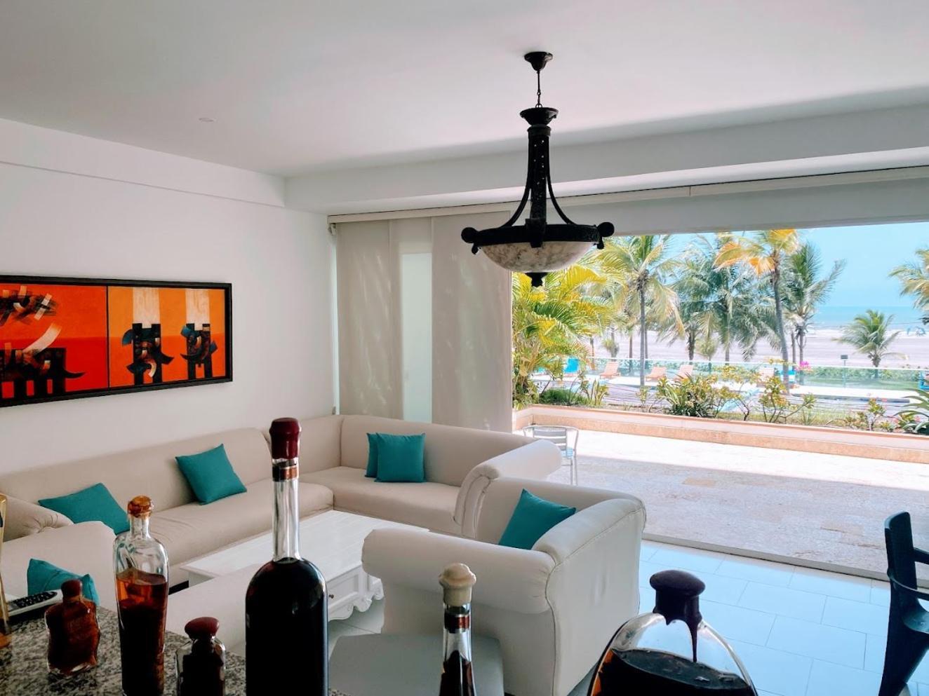 Apartamento Con Vista Frontal Al Mar. Cartagena