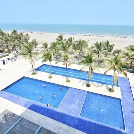 Con Vista Frontal Al Mar. Apartment Cartagena